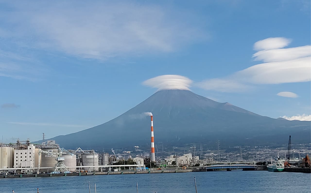田子の浦港富士山